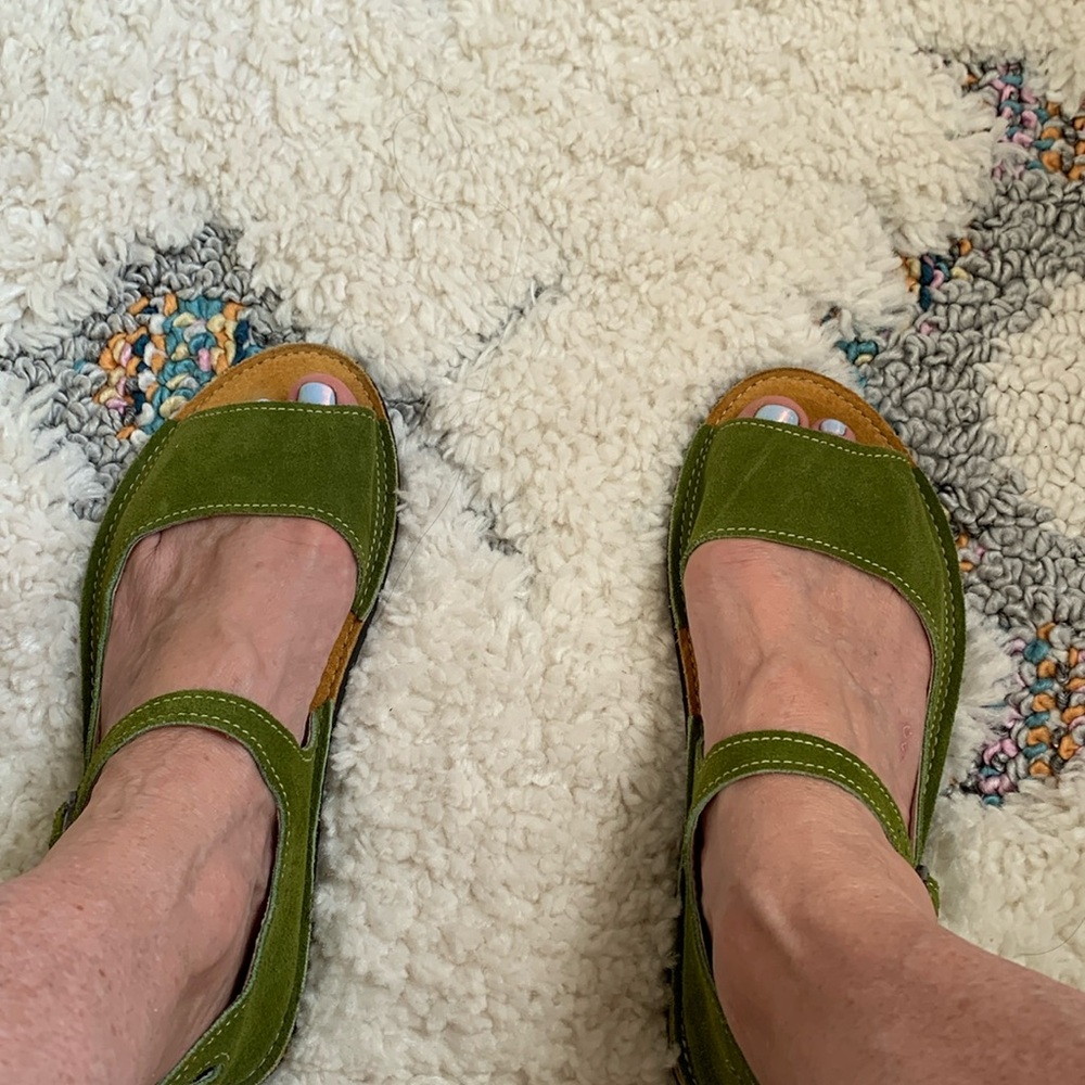 Soft star sandals